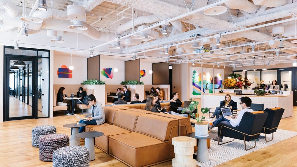 Choosing Flexible Workspaces Over Traditional Offices