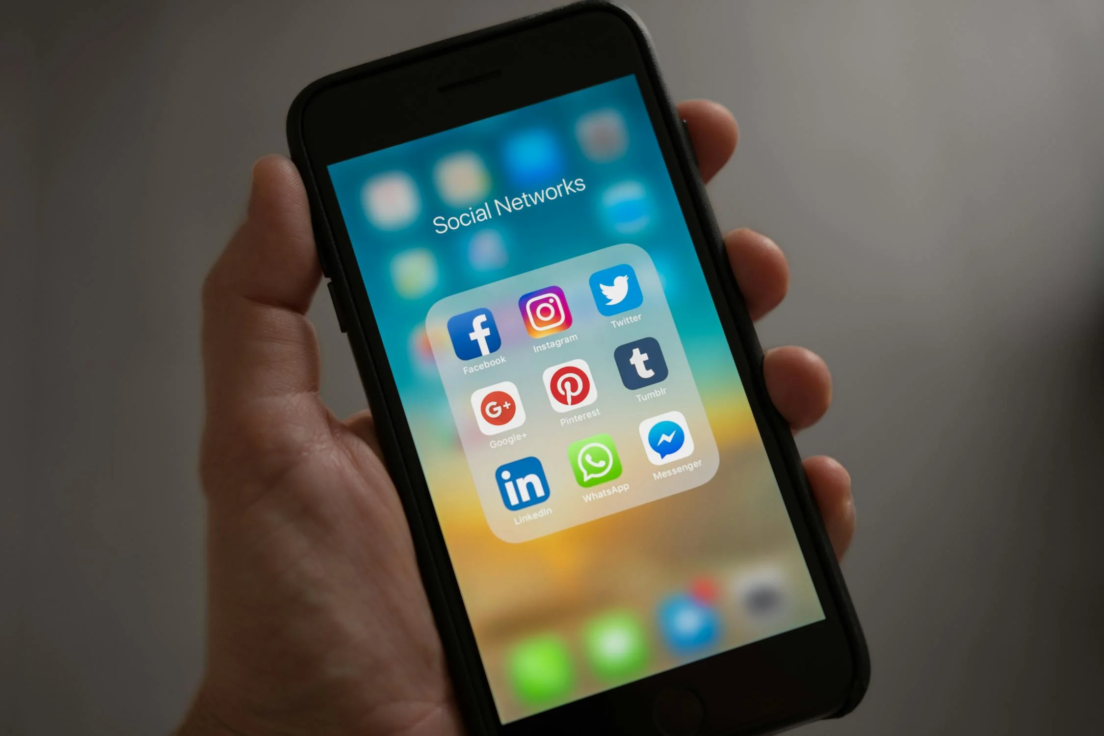 3 Ways Smart Messaging Saves You Time